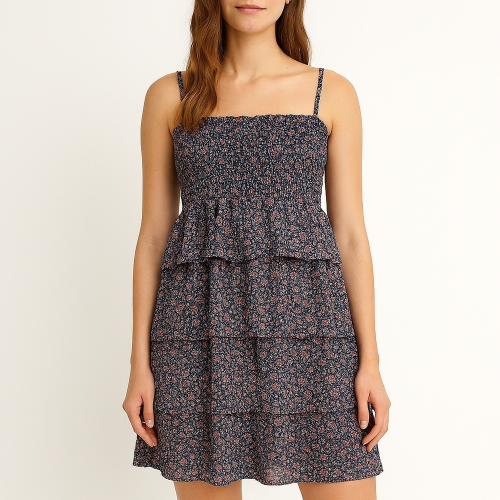 American Eagle 3 tiered ruffled elastic bust dress
